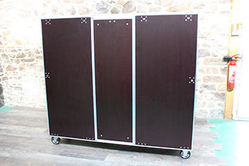 Welder Design meuble hifi haut de gamme : designer, luxe, inox, carbone, verre, led, plantine vinyle, aluminium, ensemble haute fidélité, sound system