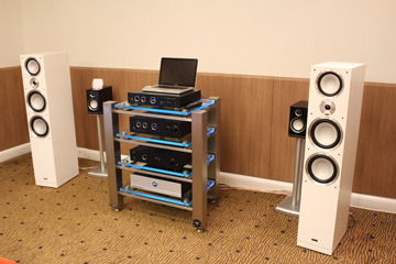 Welder Design meuble hifi haut de gamme : designer, luxe, inox, carbone, verre, led, plantine vinyle, aluminium, ensemble haute fidélité, sound system