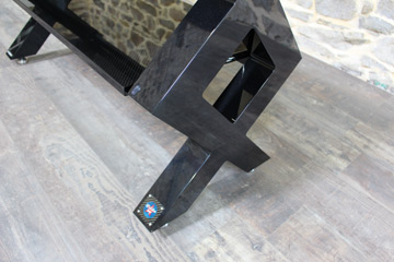 Welder Design meuble hifi haut de gamme : designer, luxe, inox, carbone, verre, led, plantine vinyle, aluminium, ensemble haute fidélité, sound system